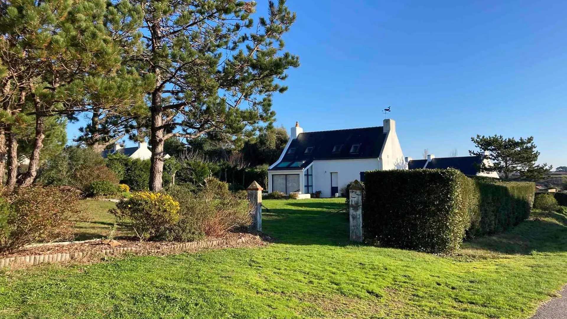 Maison Lumineuse Avec Jardin, Pres De La Plage Des Grands Sables - Fr-1-418-195 Locmaria Holiday home