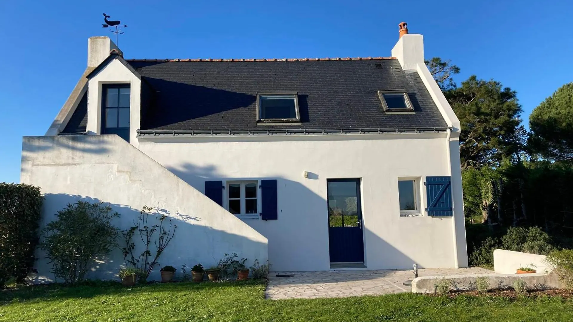Holiday home Maison Lumineuse Avec Jardin, Pres De La Plage Des Grands Sables - Fr-1-418-195 Locmaria France